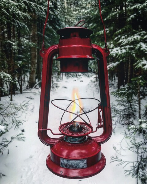 Red Lantern in Snowy Forest - Vintage Aesthetic 4K Wallpaper