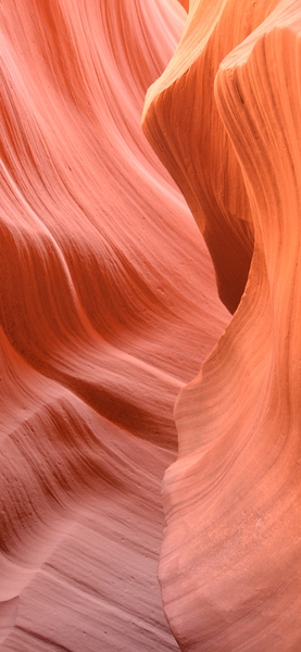 Aesthetic Canyon Wallpaper – 4K Ultra HD Background