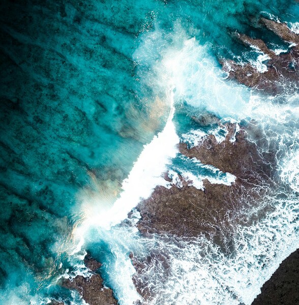 • Landscape Ocean Waves Wallpaper – Aesthetic 4K • Ocean Scene Wallpape